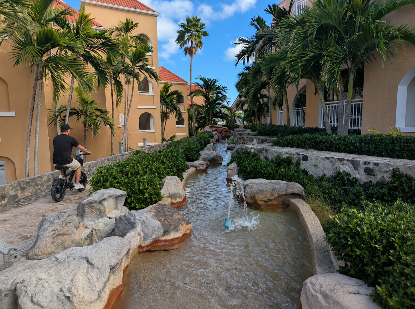 Island Escape electric bike rental gallery image 1 in St. Maarten